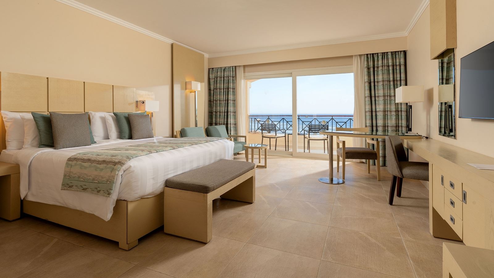 rooms-premium-beach-front