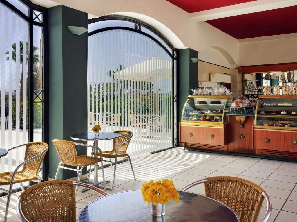 restaurants-mountain-main-restaurant