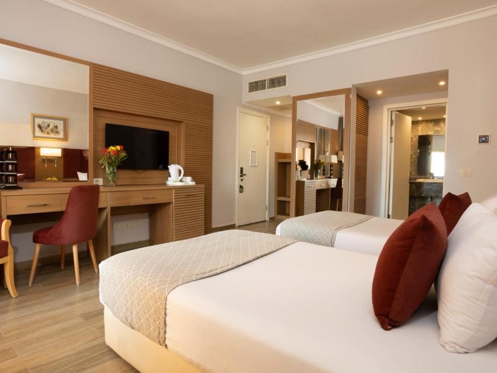 rooms-premium-garden-room