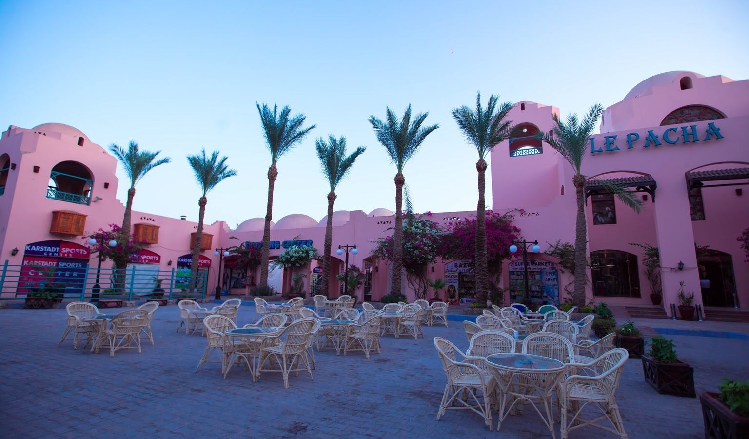 restaurants-restaurants