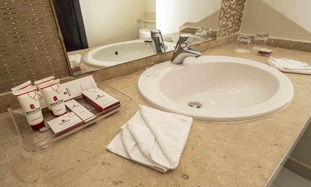 rooms-room-standard-garden-view