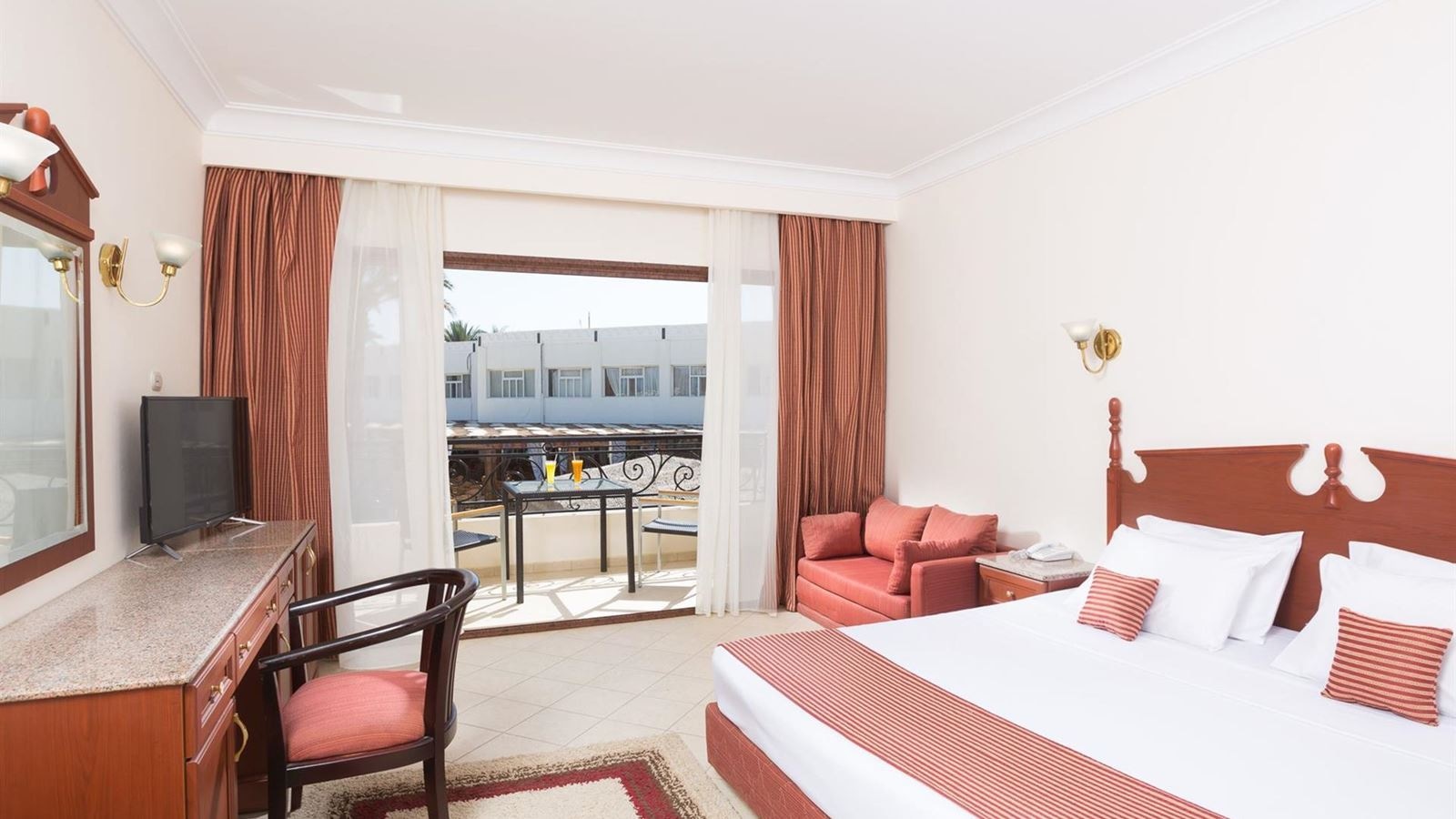 rooms-family-suite-deluxe