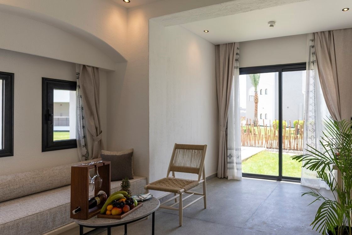 rooms-junior-garden-suite