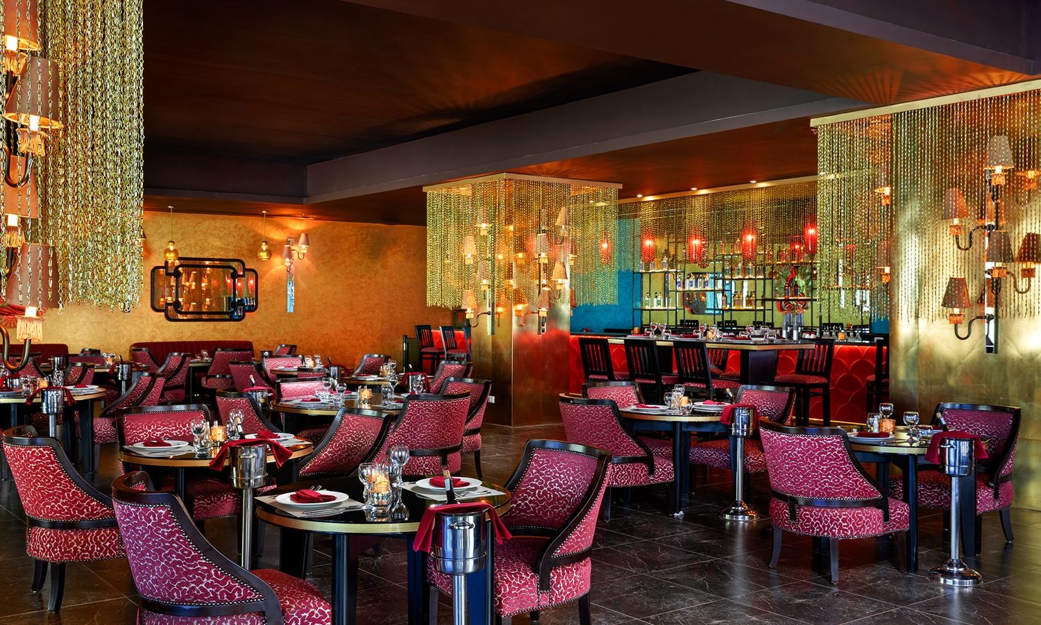 restaurants-golden-lounge-restaurant