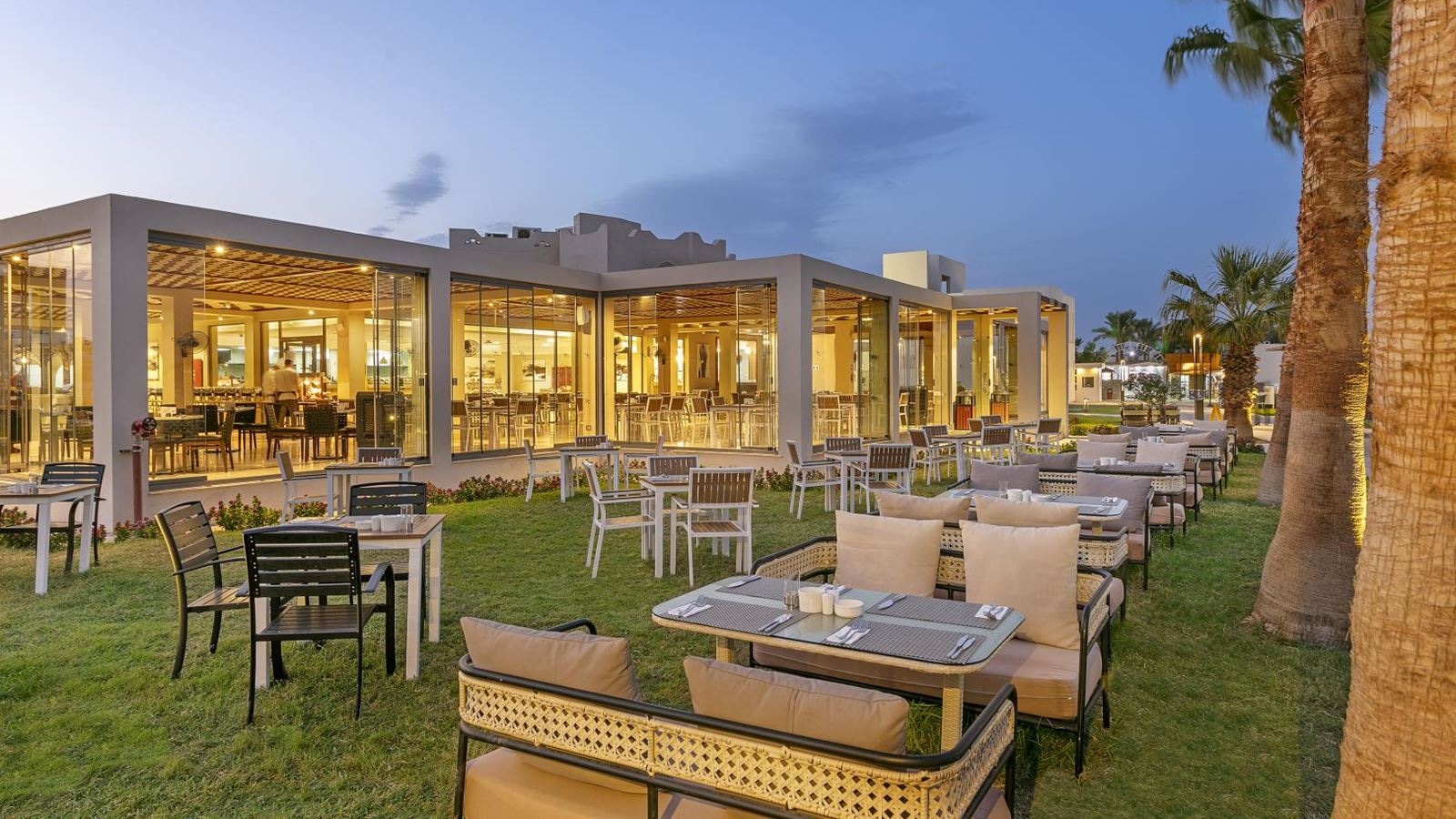 restaurants-dolce-vita--a-la-carte-breakfast