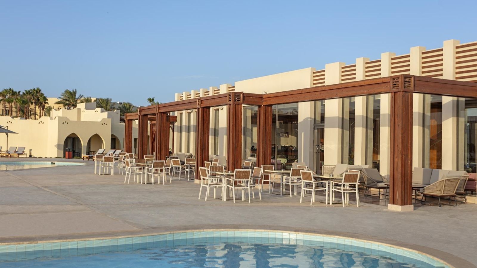 bars-lagoon-bar--lounge