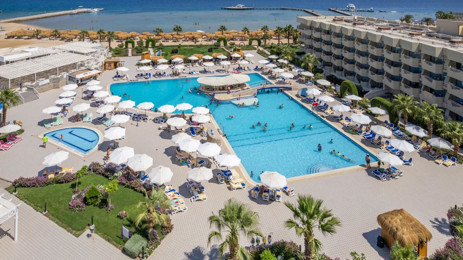 Seven Seas Jolie Bay - ღია აუზი