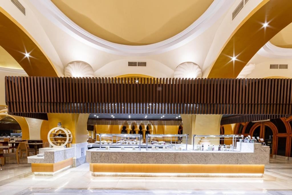 restaurants-restaurants