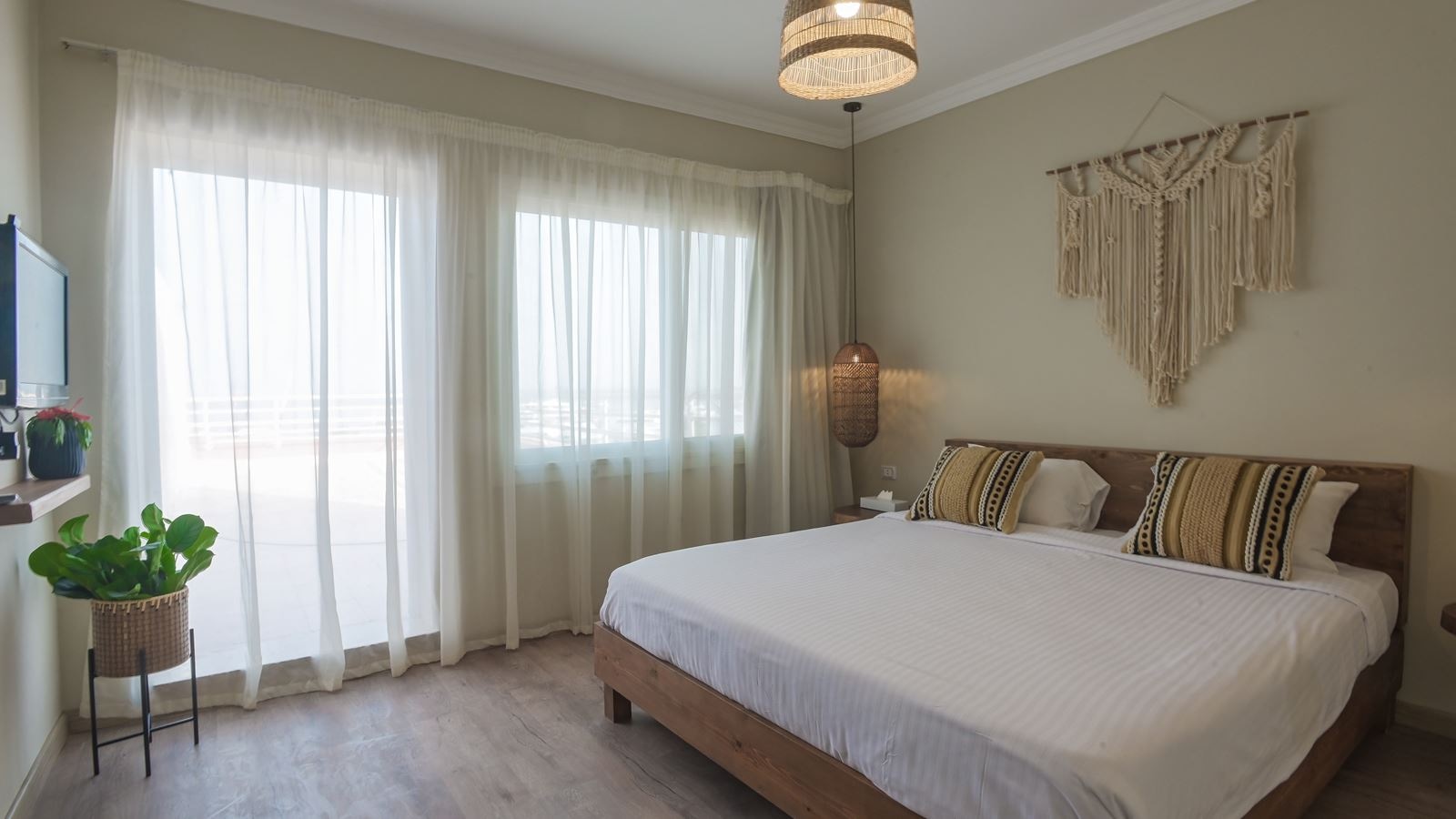 rooms-deluxe-sea-view