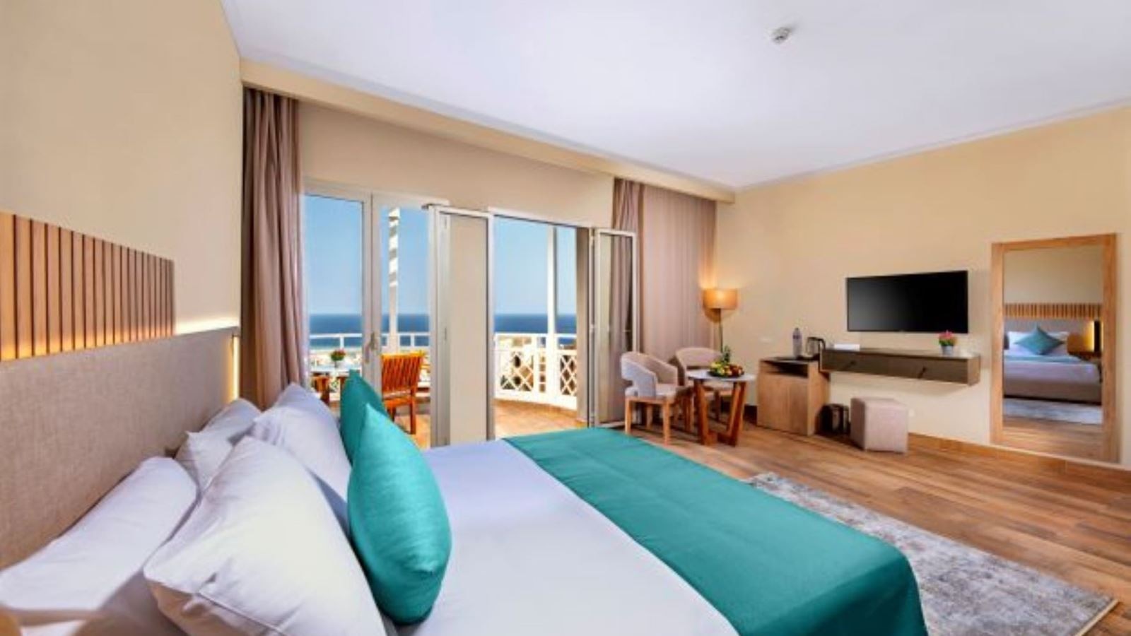 rooms-deluxe-sea-view