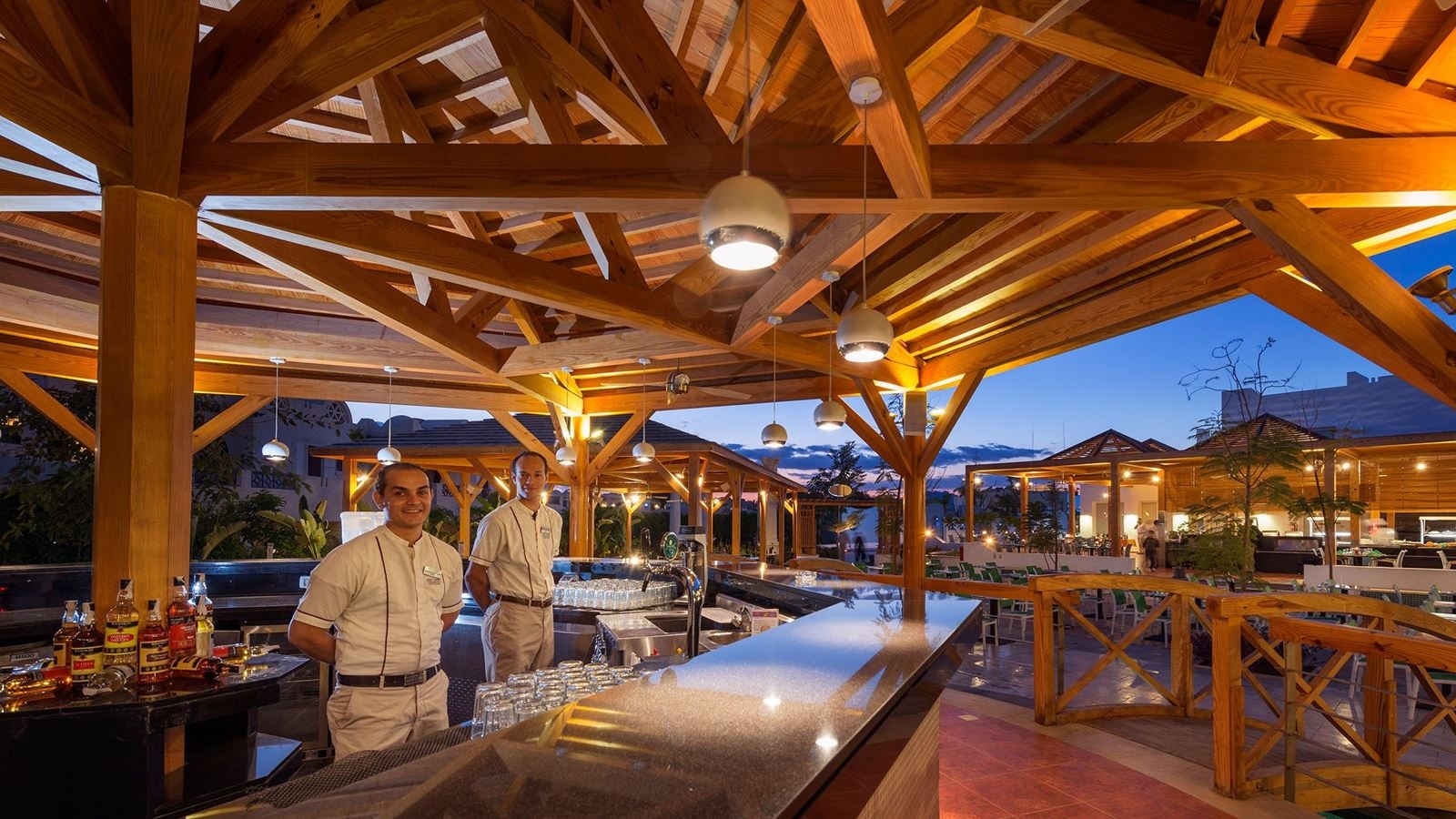 restaurants-cactus-restaurant