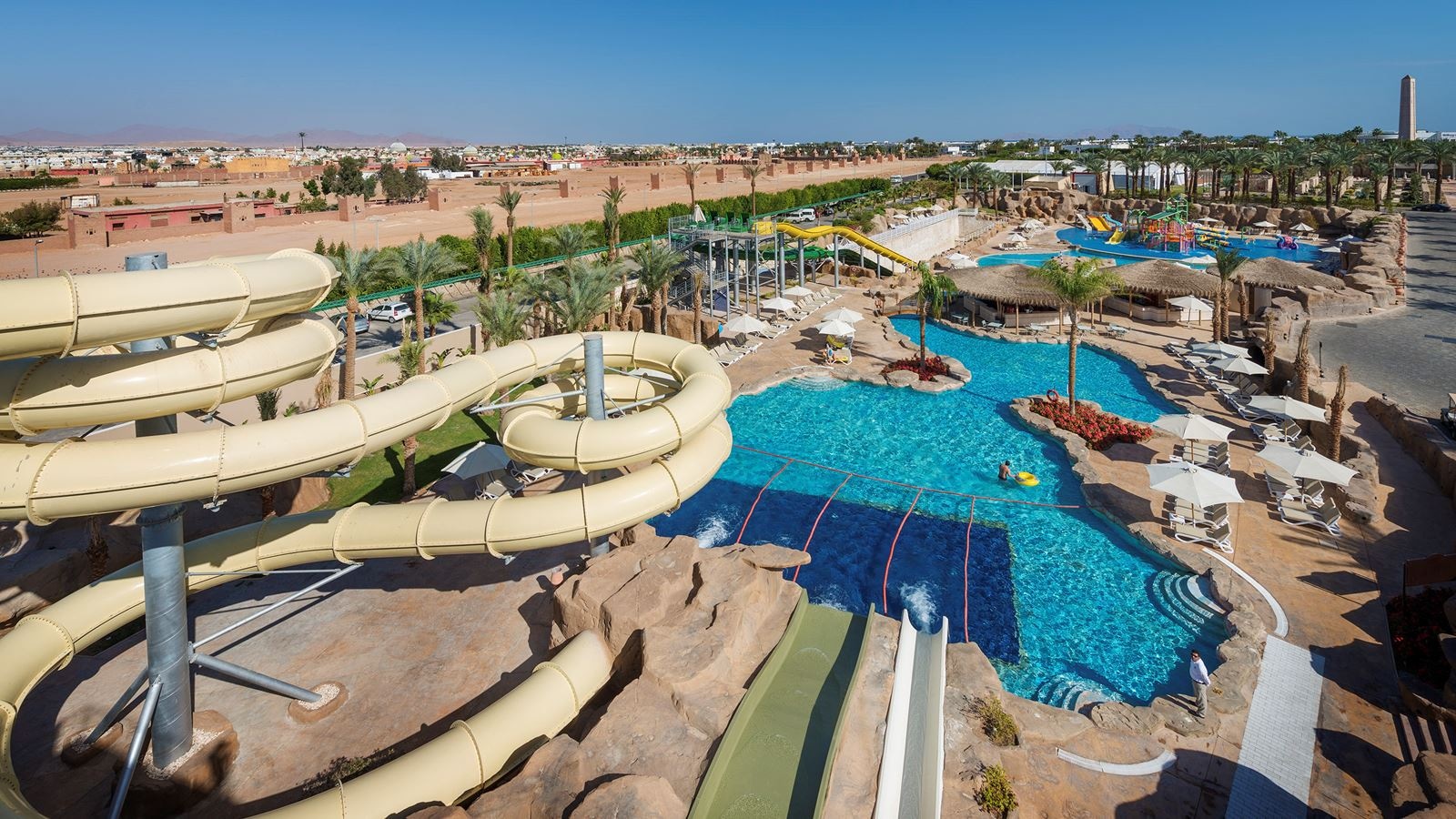 water-park-aqua-park