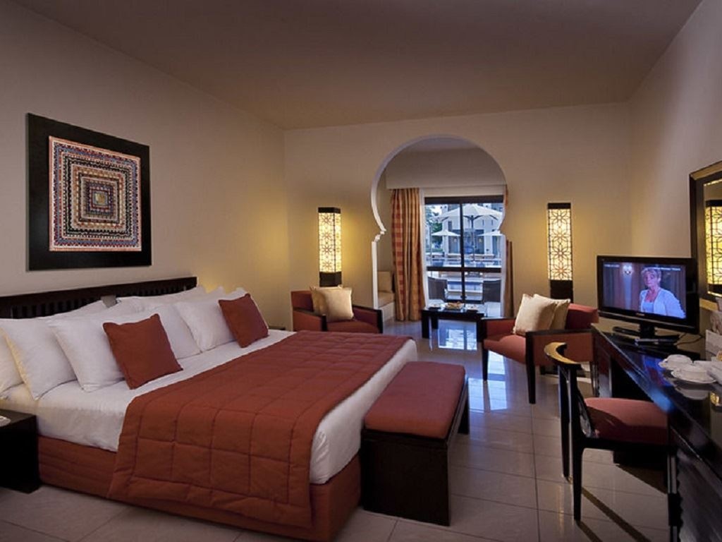 rooms-comfort-room-garden-view