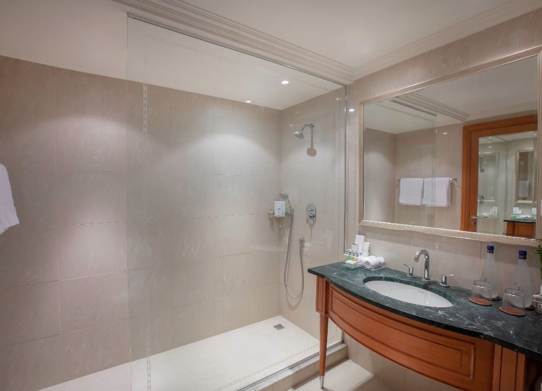 rooms-swiss-select-room-aqua