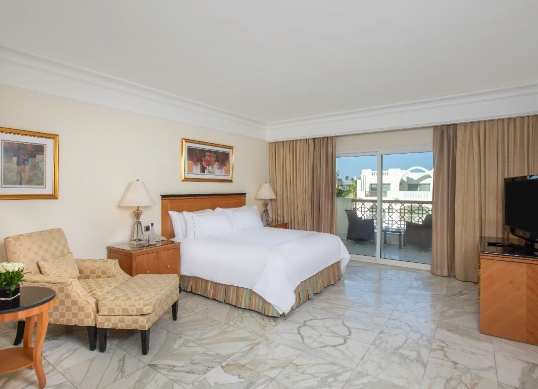 rooms-quad-suite-adult-+18