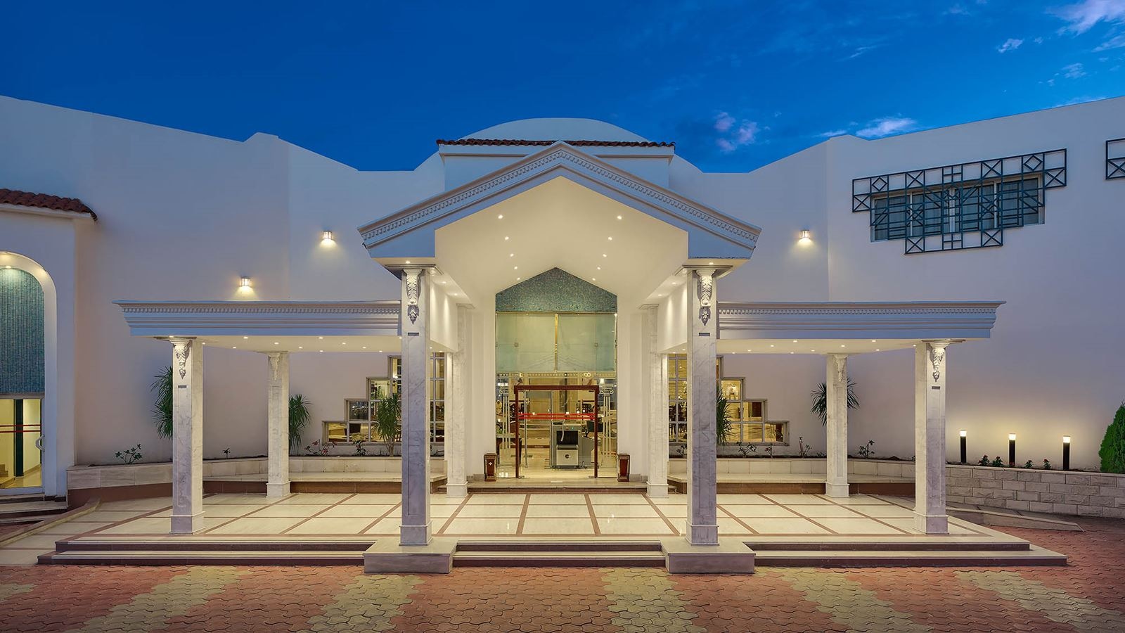 general-main-building