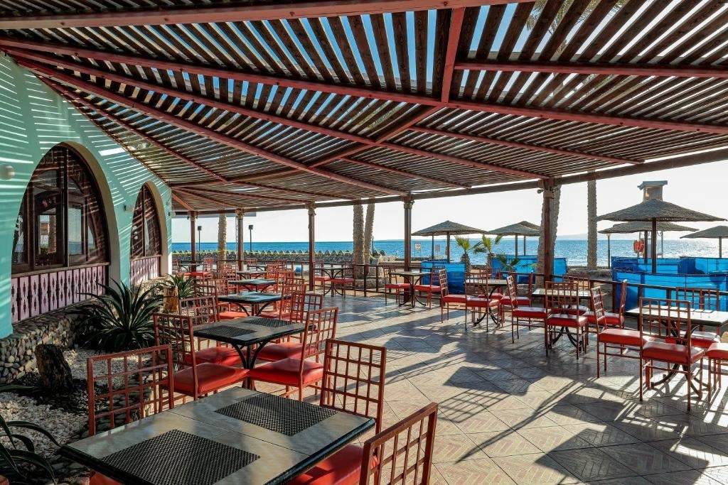 restaurants-restaurants