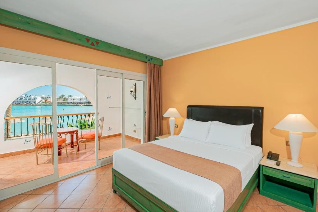 rooms-room-lagoonview