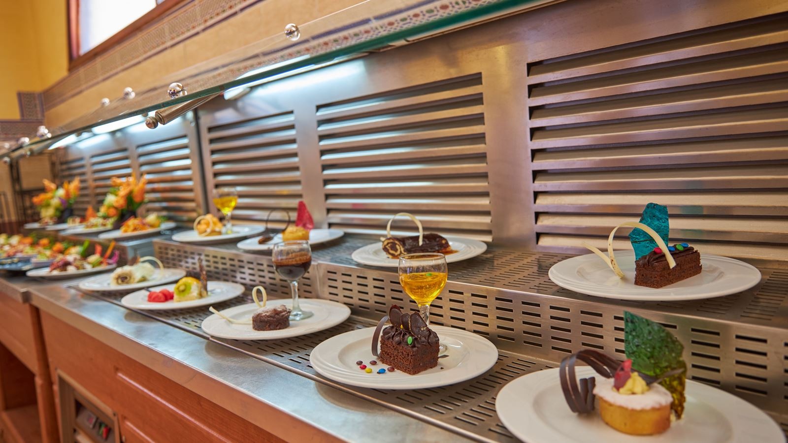 restaurants-main-restaurant