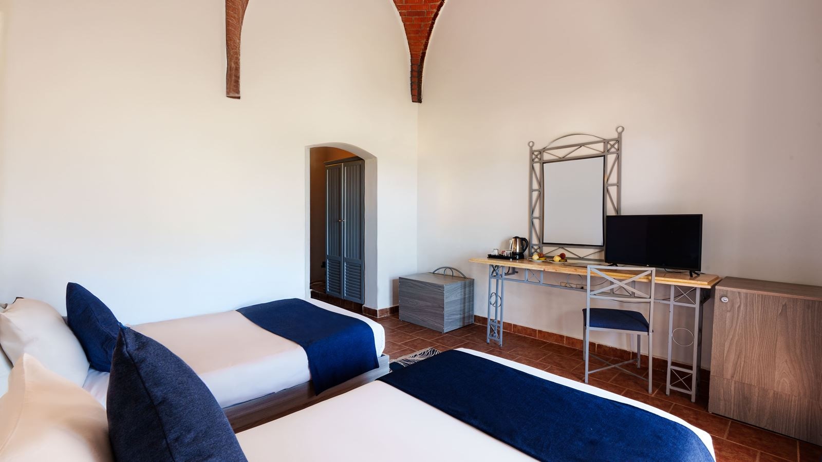 rooms-superior-room-sea-view