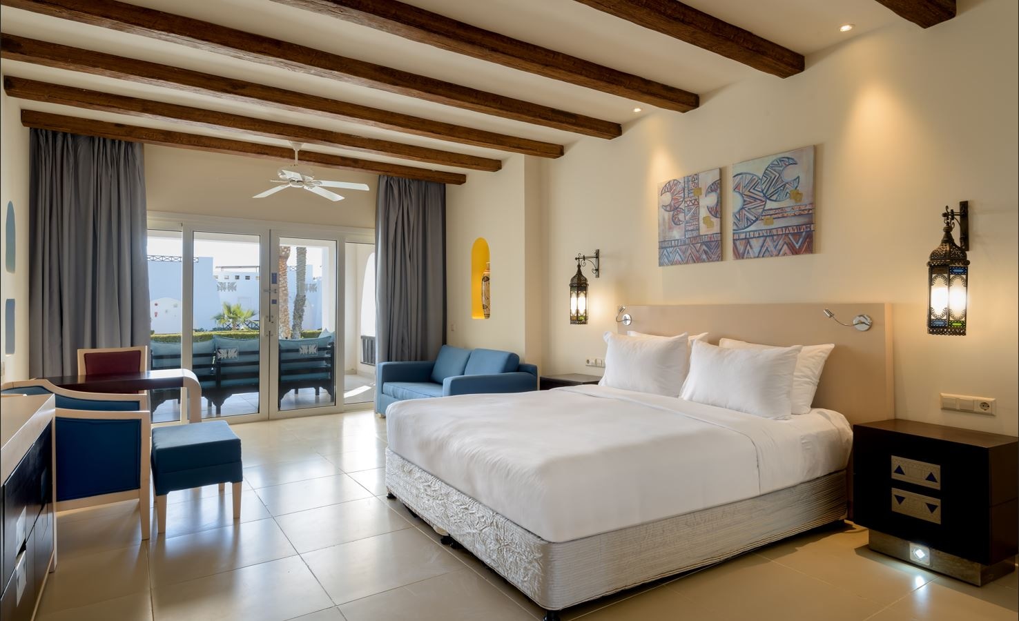 rooms-deluxe-room-garden-view