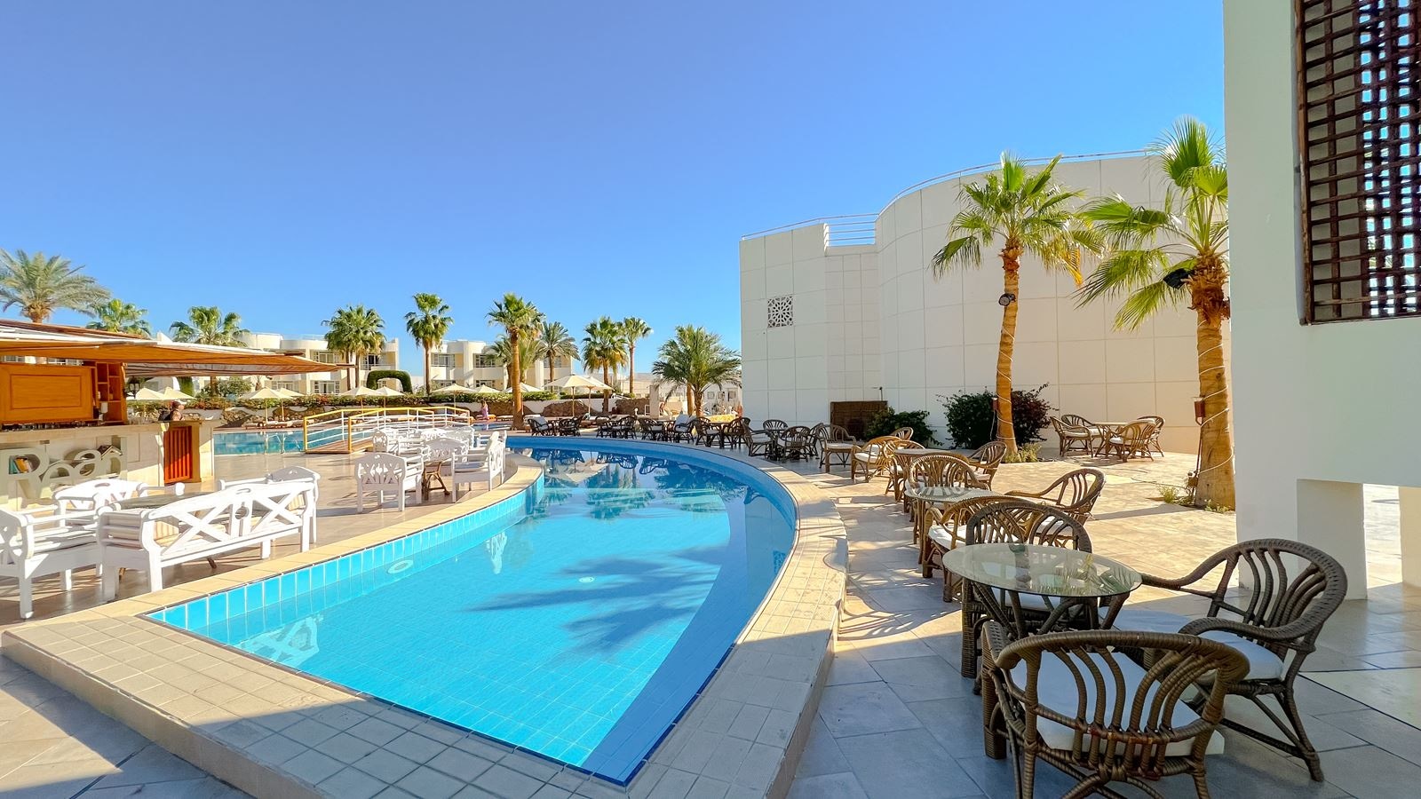 pools-outdoor-childrens-pool