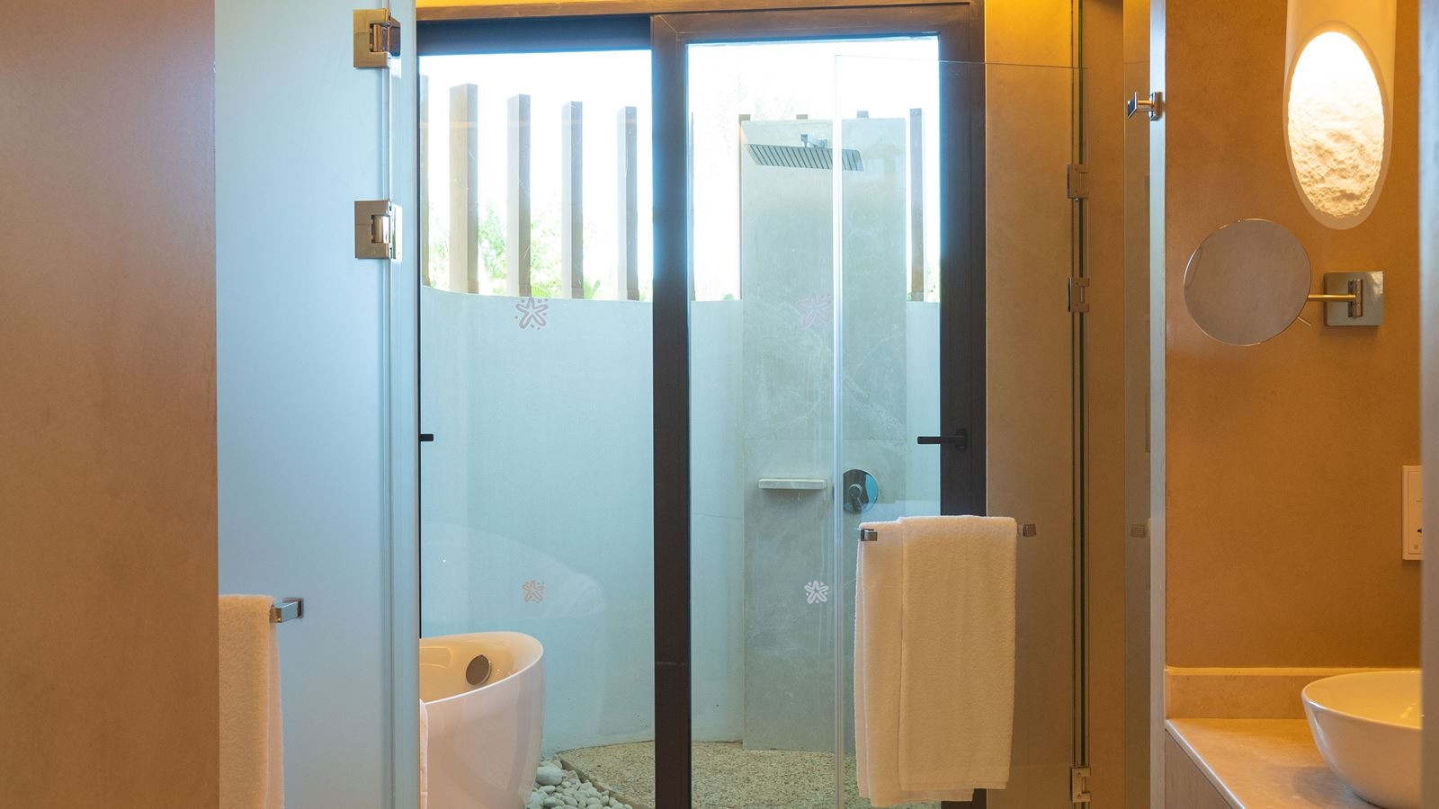 rooms-water-bungalow