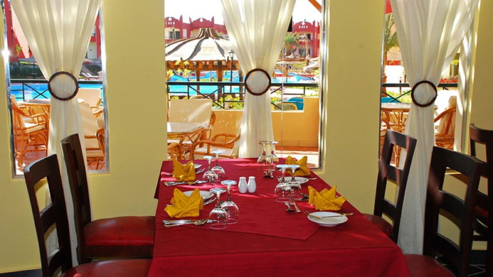 restaurants-la-pergola-bar