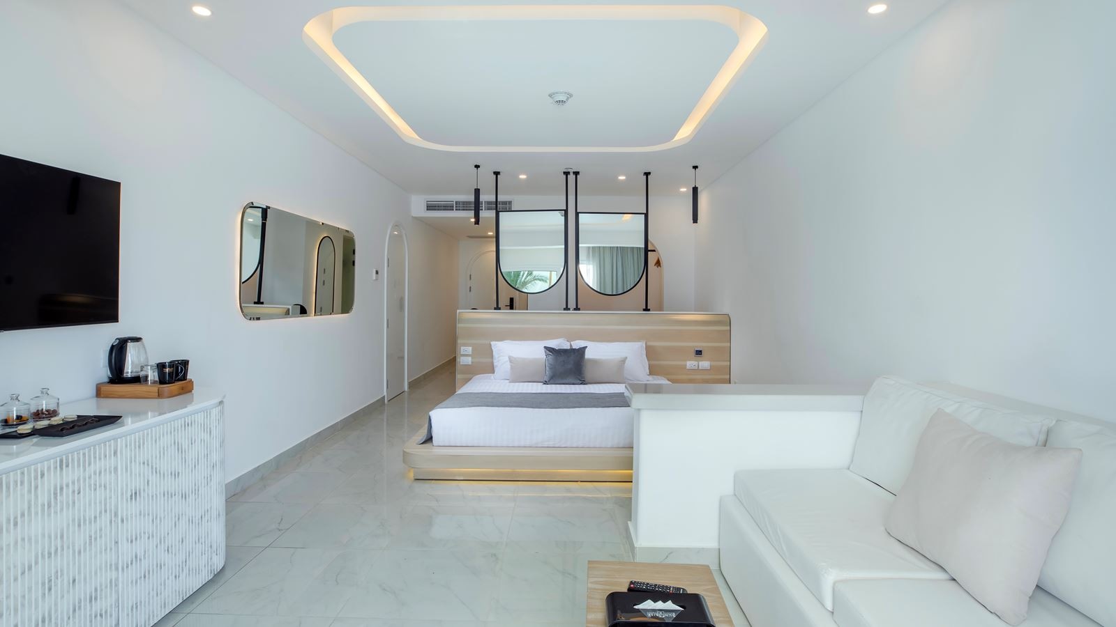 rooms-junior-swim-up-suite