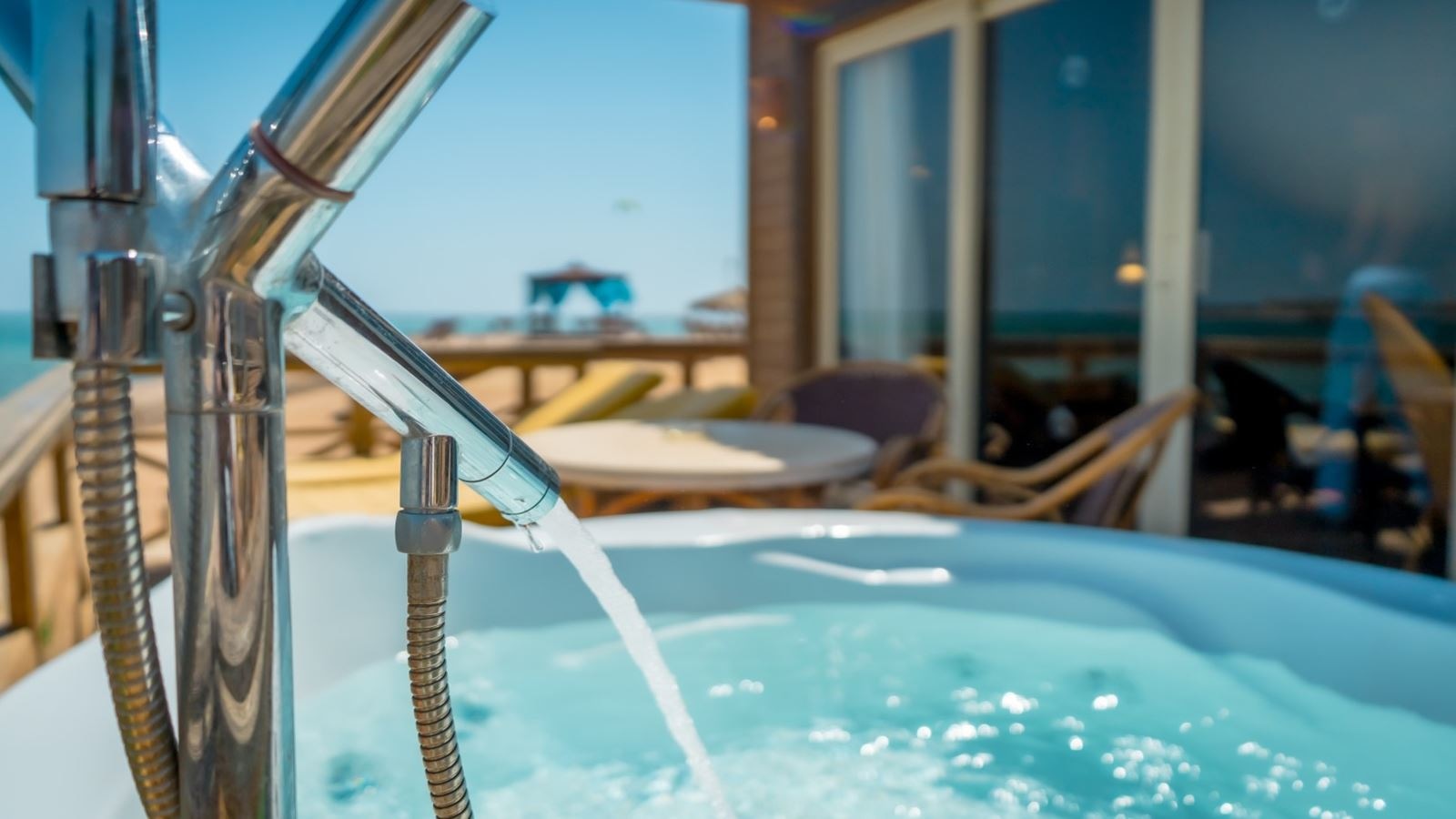 rooms-bungalow-beach-front