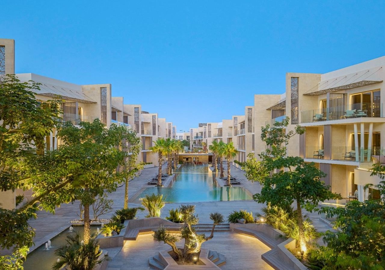 restaurants-floatini-bar