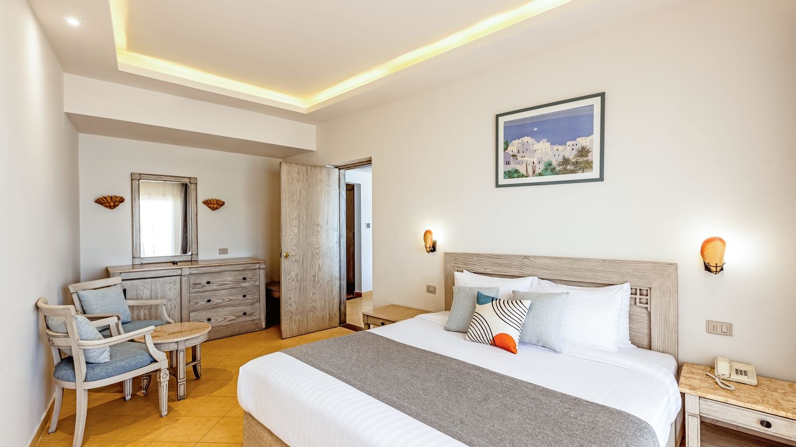 rooms-mega-family-room-gardenpool-view