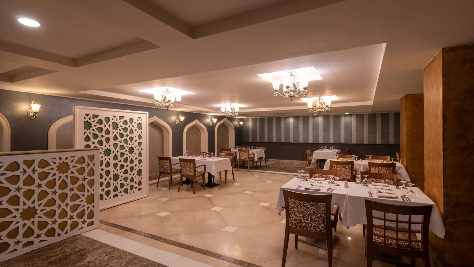 restaurants-andalucia-oriental-restaurant