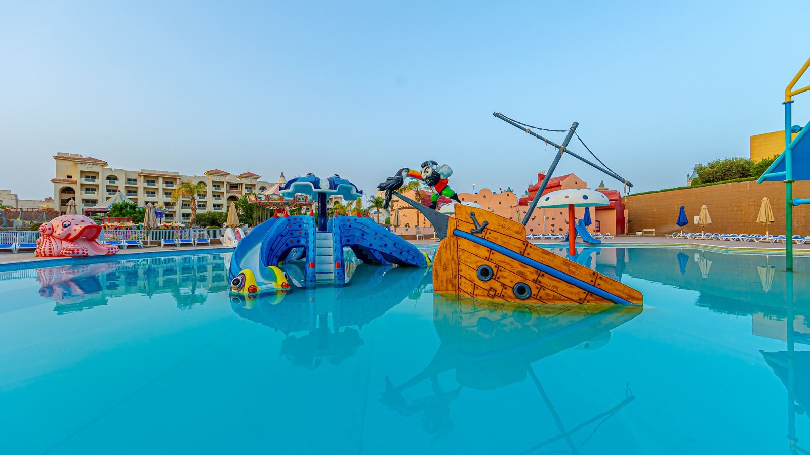 pools-outdoor--indoor-childrens-pool