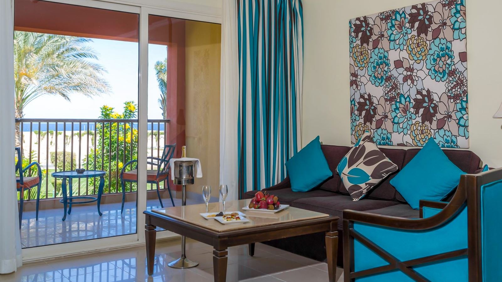 rooms-family-suite-garden-view