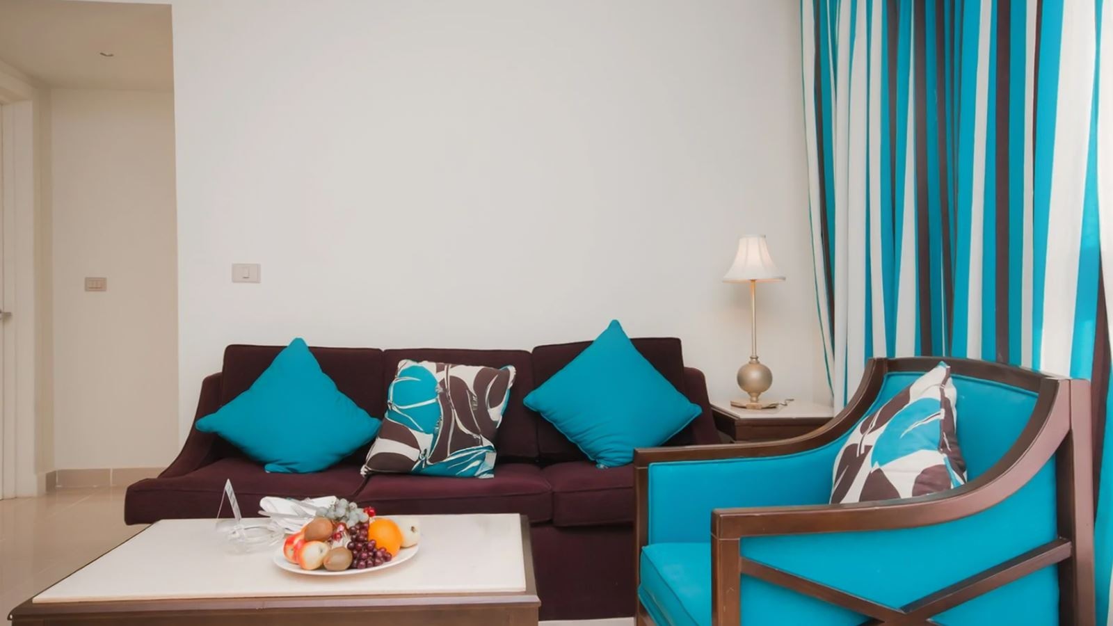 rooms-family-suite-garden-view