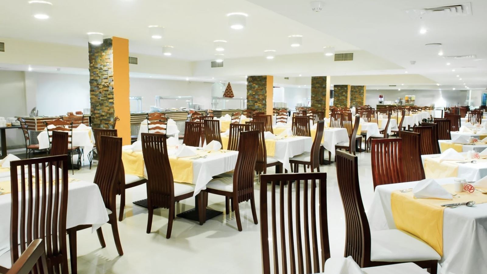 restaurants-hill-view