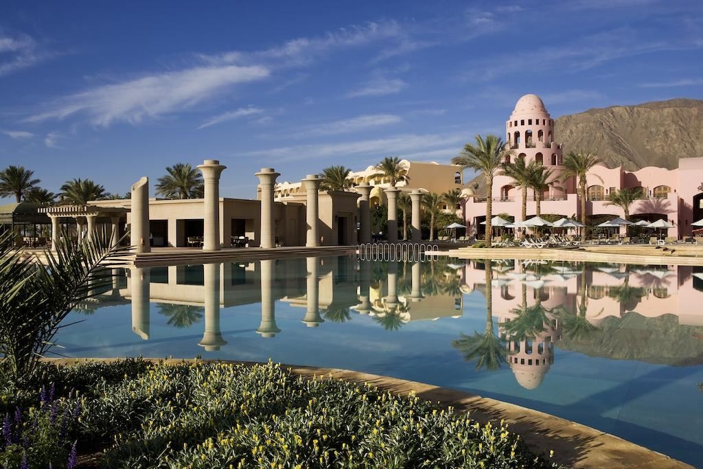 general-main-building