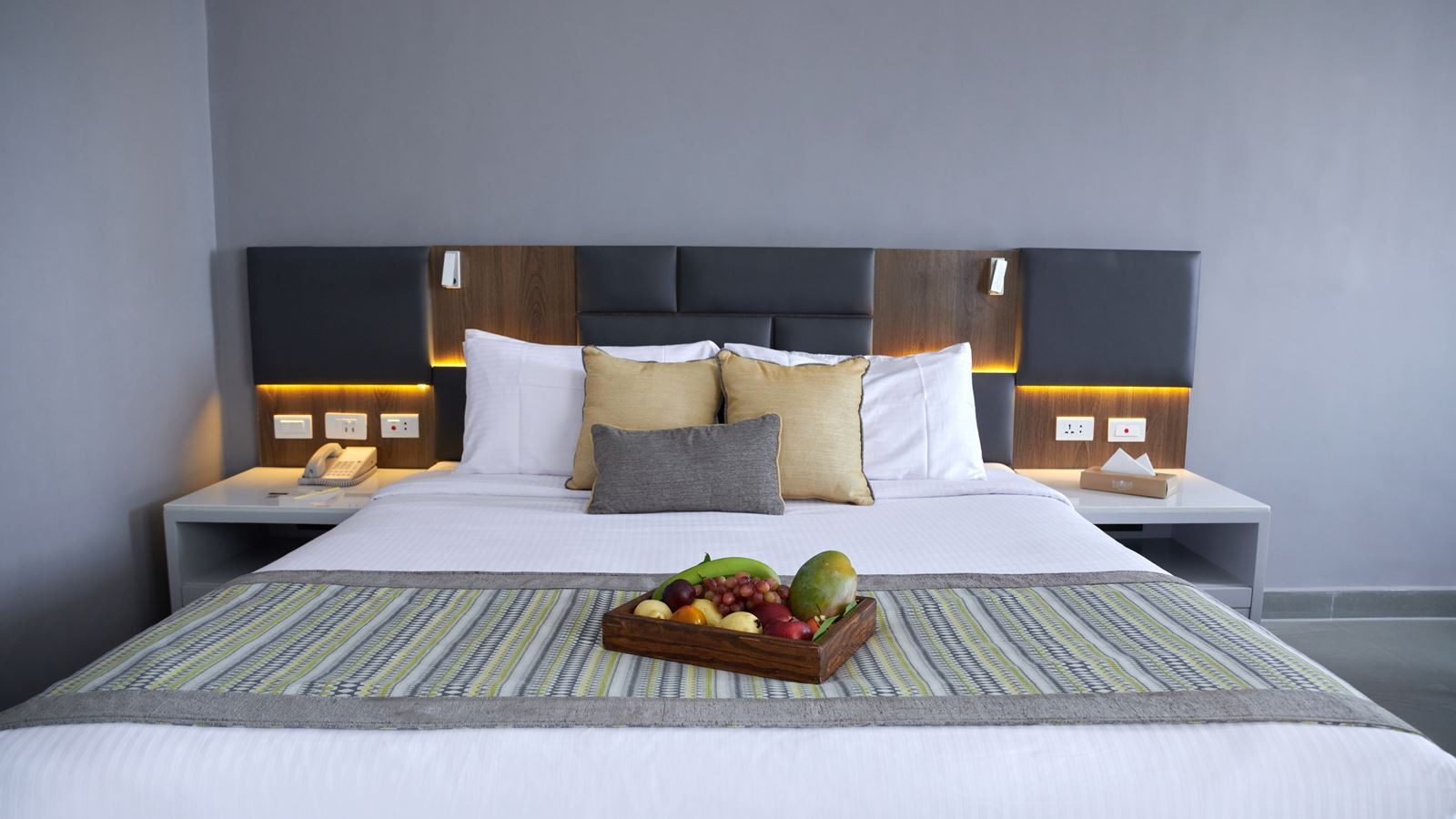 rooms-superior-garden--ssv--pool--aqua-view-room