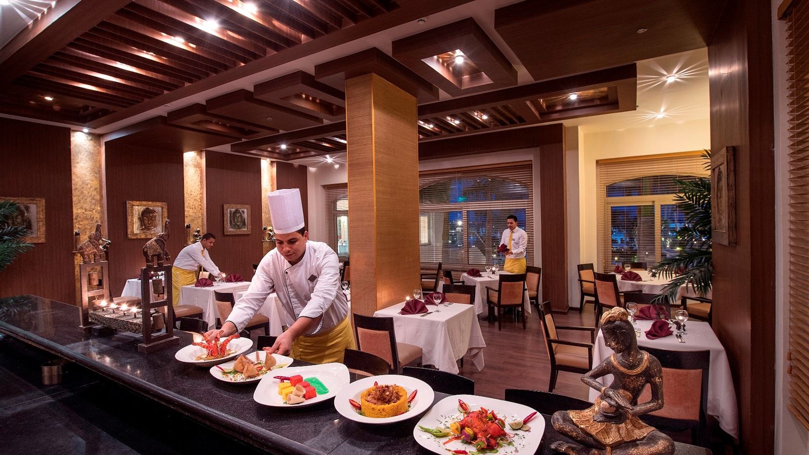 restaurants-little-delhi