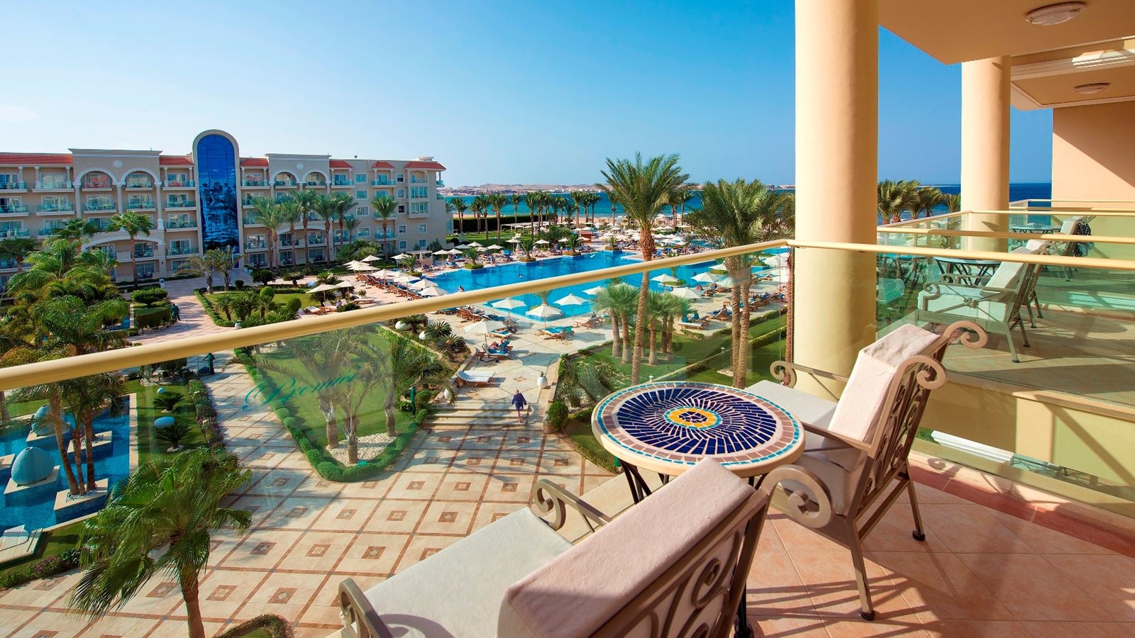 rooms-premium-jacuzzi-suite