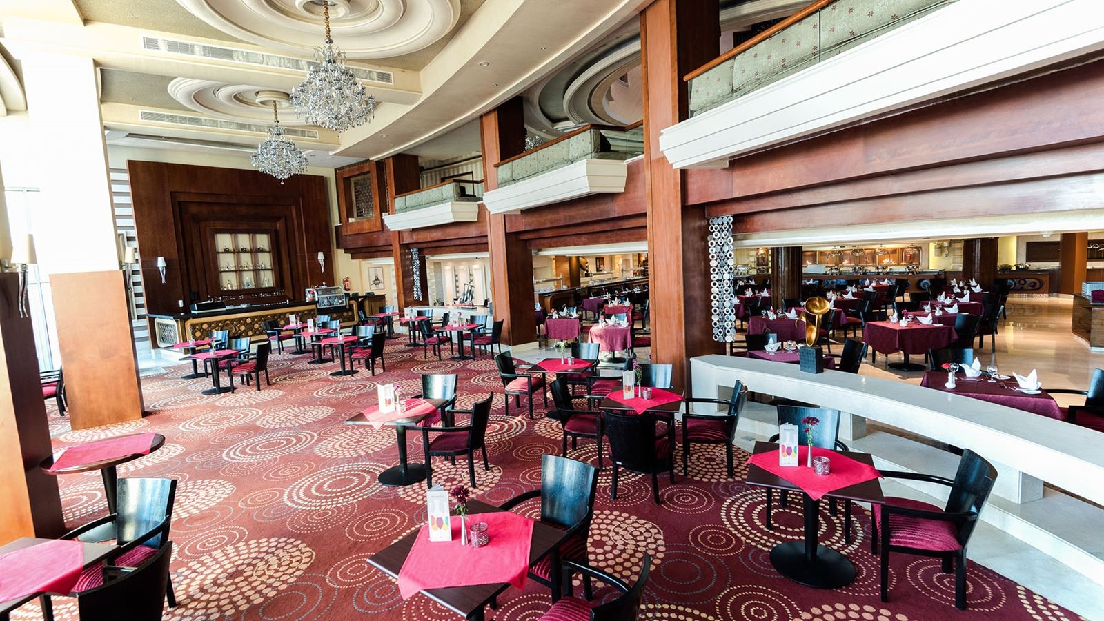 restaurants-pavilion-international