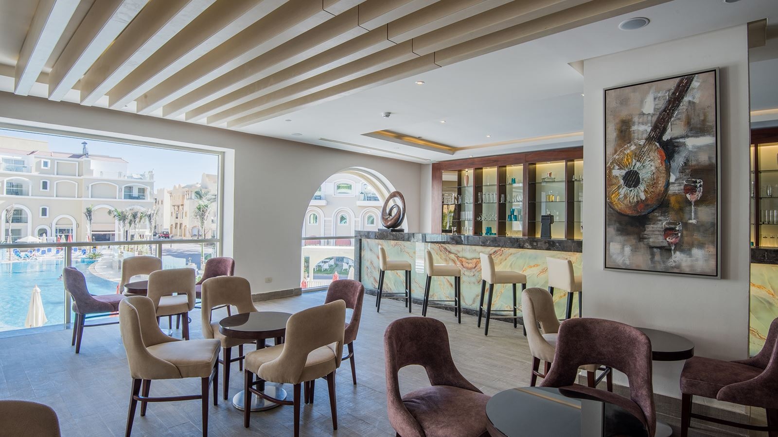 bars-fusion-lobby-bar