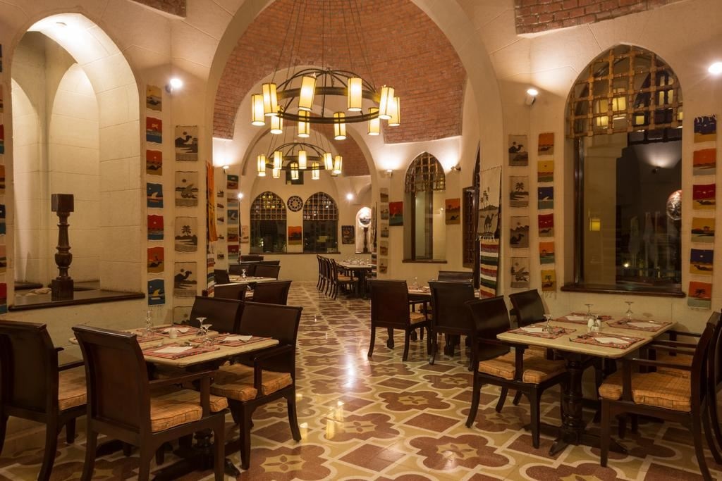 restaurants-main-restaurant