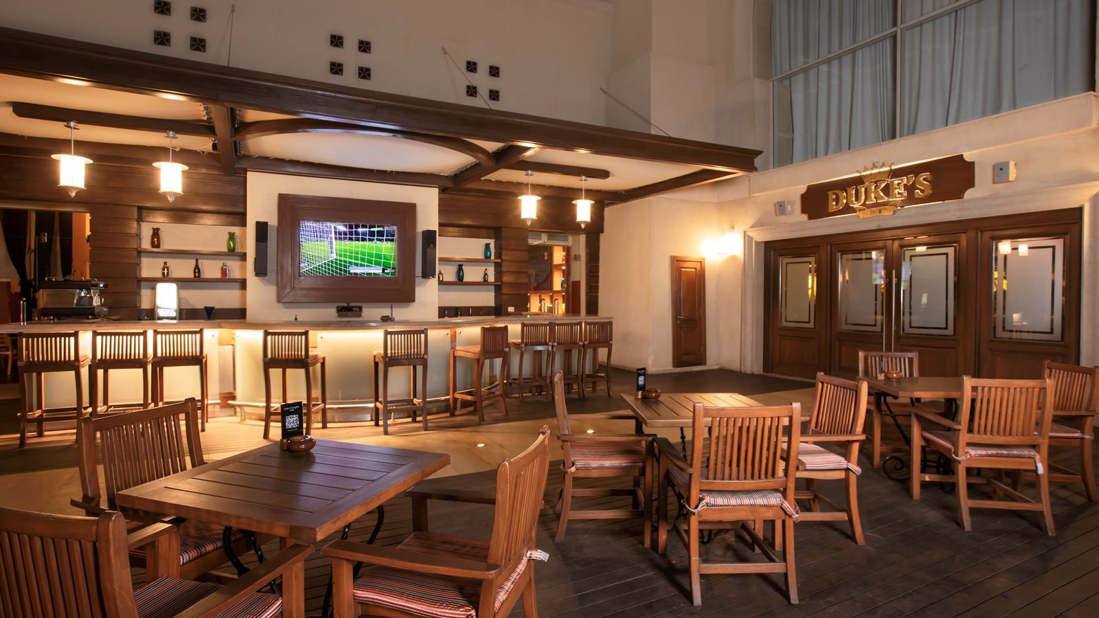 restaurants-dukes-pub