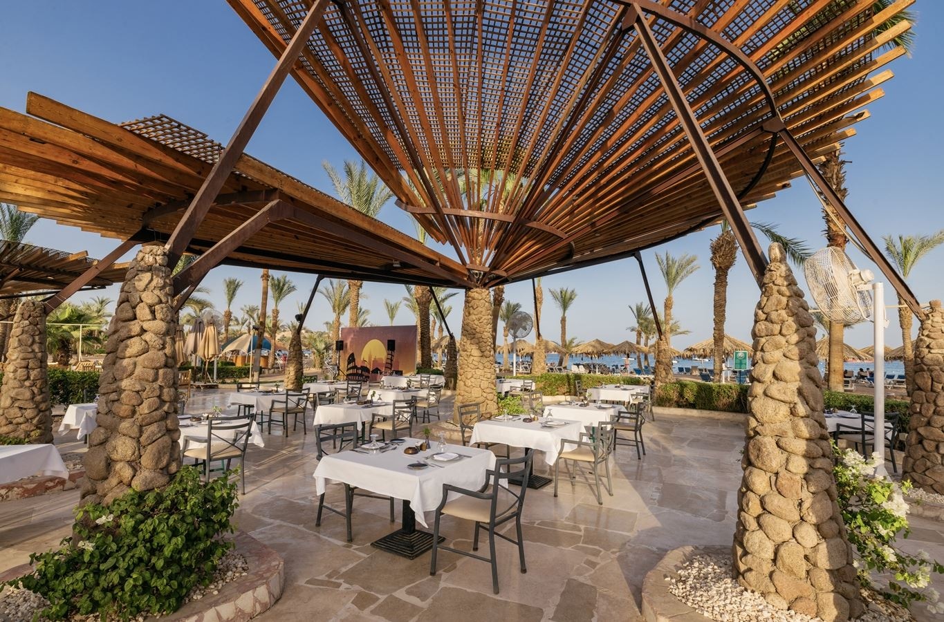 restaurants-al-fresco-restaurant