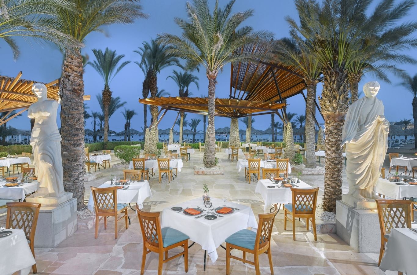 restaurants-al-fresco-restaurant