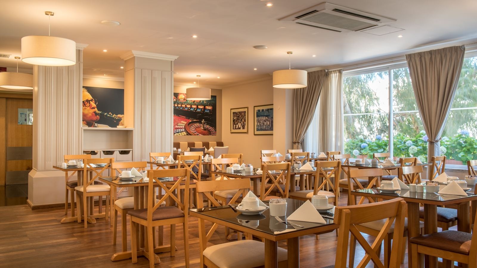 restaurants-divino-restaurant