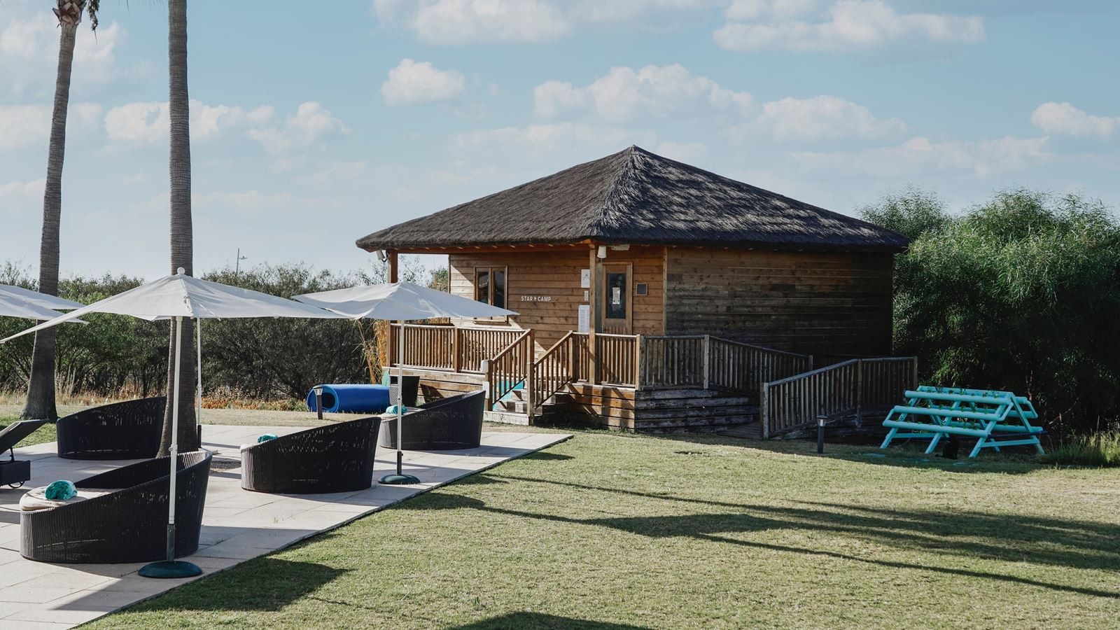 rooms-double-garden-view