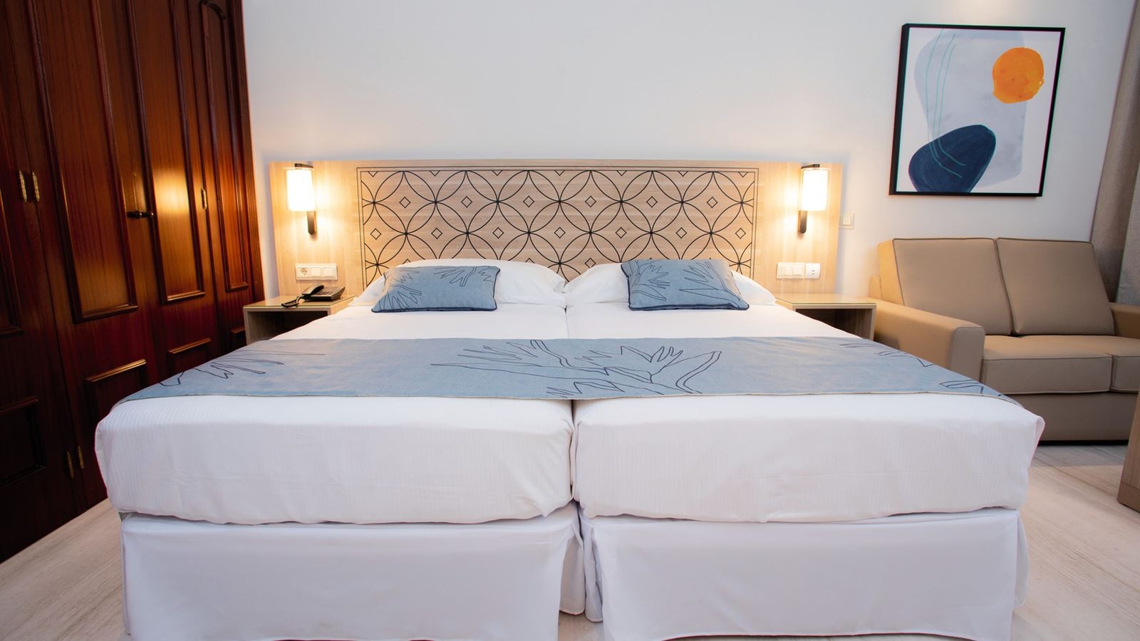 rooms-double-room-standard-balcony-or-terrace